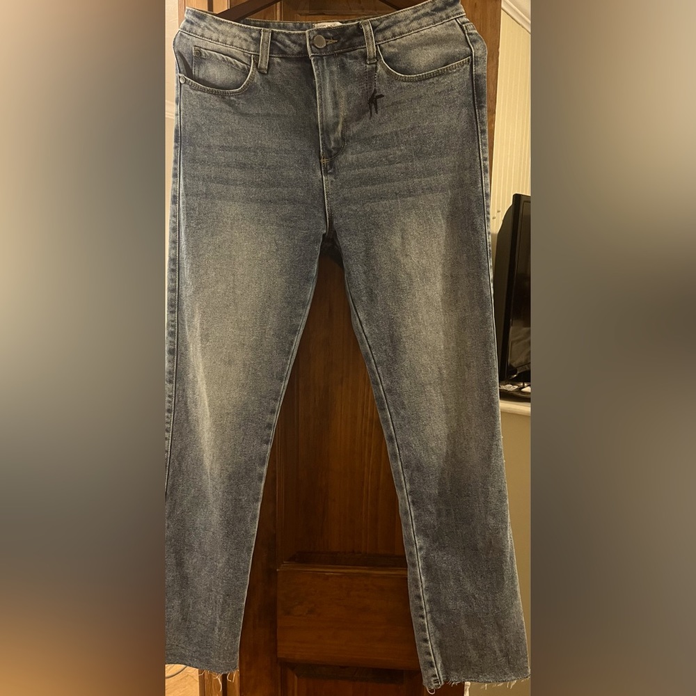 K&K jeans, modern light wash